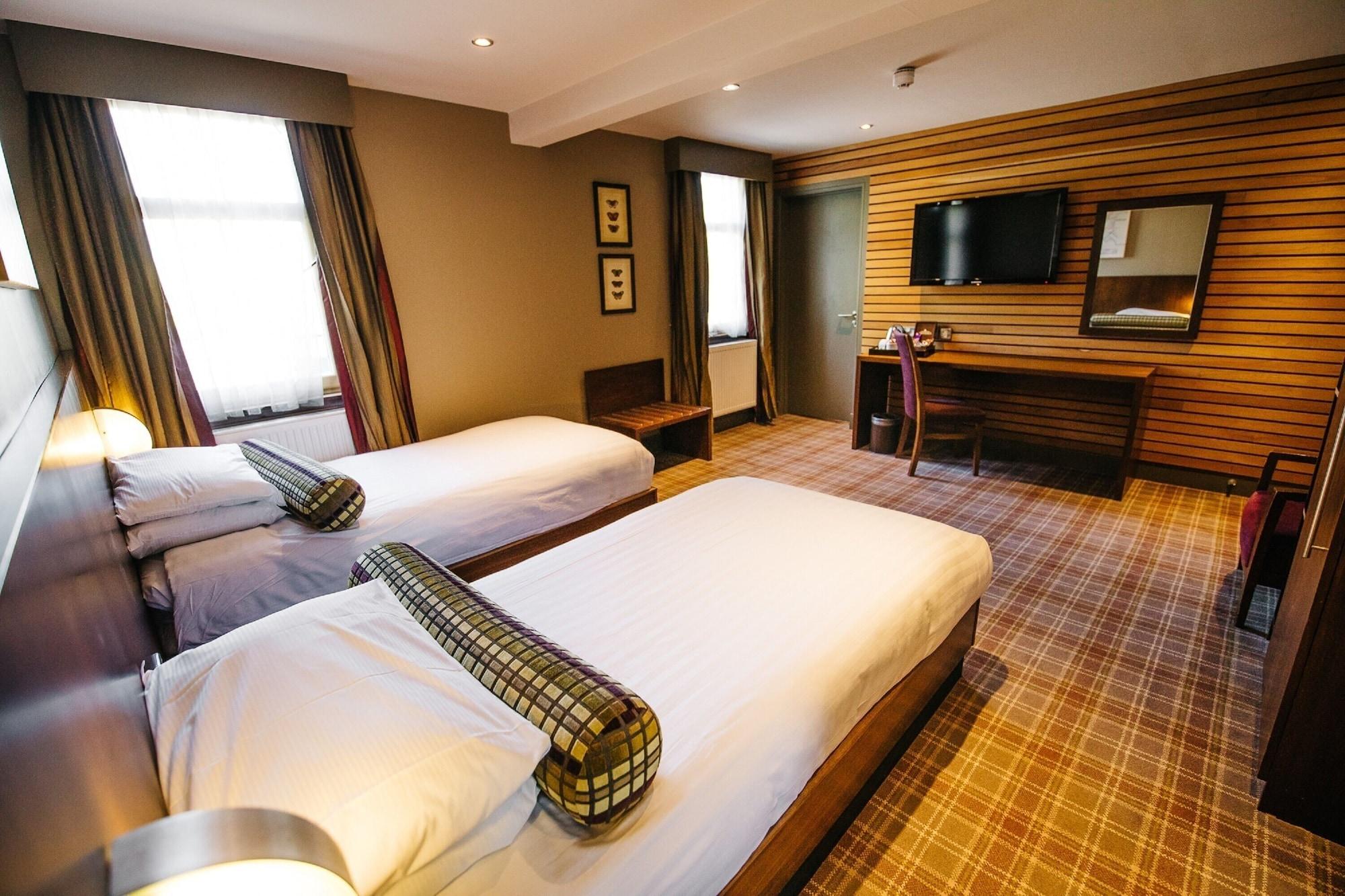Lynnhurst Hotel Johnstone Esterno foto